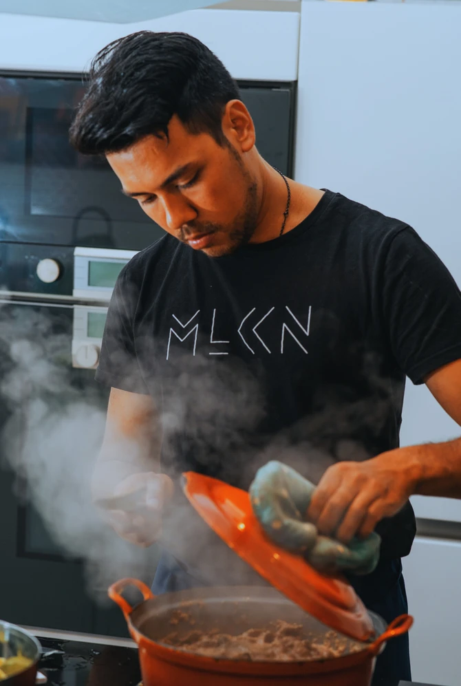 Mooncake’s Lunch Pop-up: Moluks met Yannic