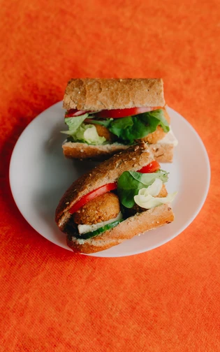 broodjes met falafel