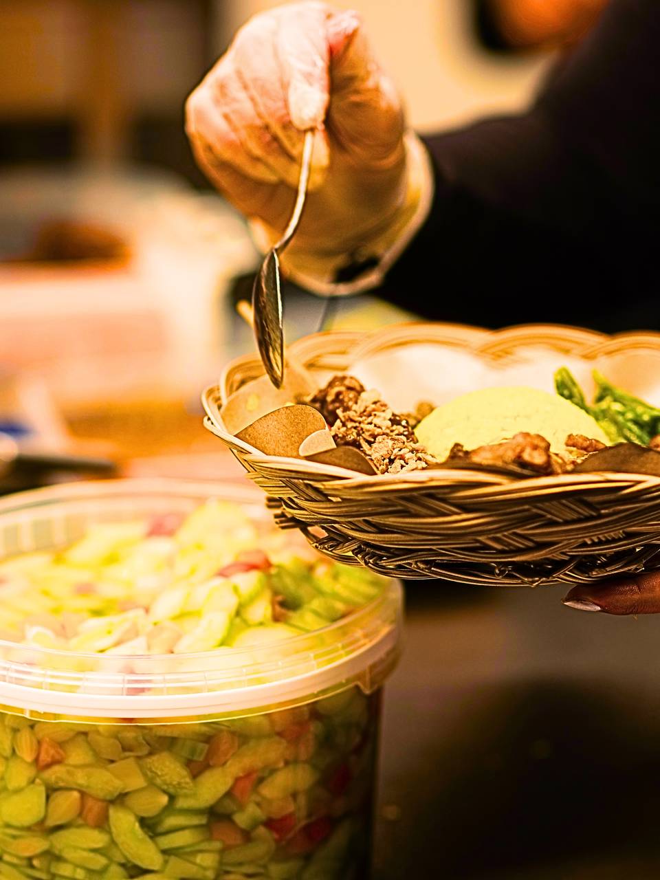 Mooncake’s Lunch Pop-up: Moluks met Yannic